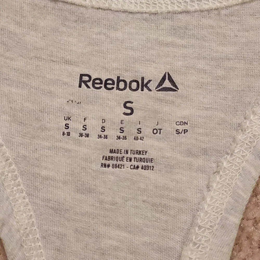 REEBOK TANK TOP - Picture 4 of 6